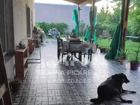 VENTA CASA PARQUE SAKURA CALLE MORENO 300