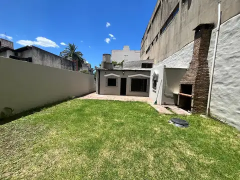 Casa - Alquiler - Argentina, San Miguel - Irigoin 1108