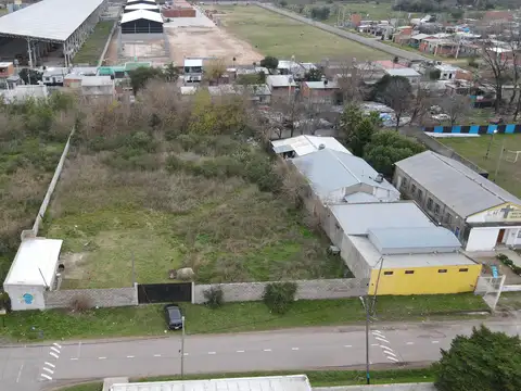 Terreno en Venta, FOT 0,5