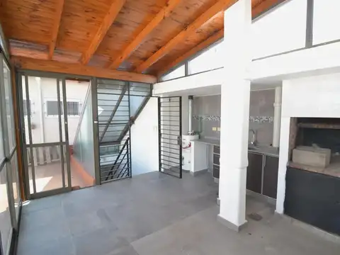 Depto Tipo Casa en Venta al Suroeste
