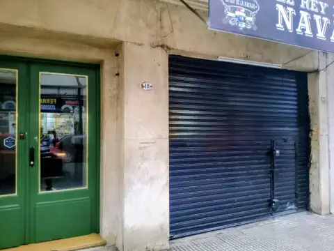 LOCAL COMERCIAL EN ALQUILER – BALVANERA | EXCELENTE UBICACIÓN