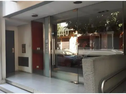 Castillo 400, Piso 1