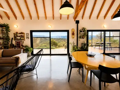VENTA EXCLUSIVA CASA EN VILLA GENERAL BELGRANO