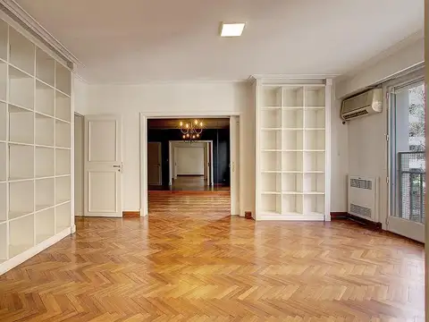 Departamento en Alquiler de 4 dormitorios