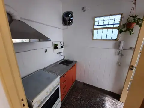 Depto Tipo Casa en Alquiler de 2 ambientes