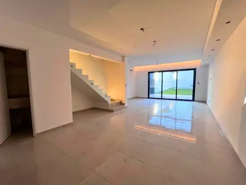 Casa en Venta en Victoria, USD 410.000