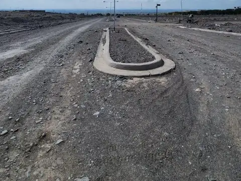 LOTE EN BARRIO ESTANCIA ROMERO DAY - EL CHALLAO