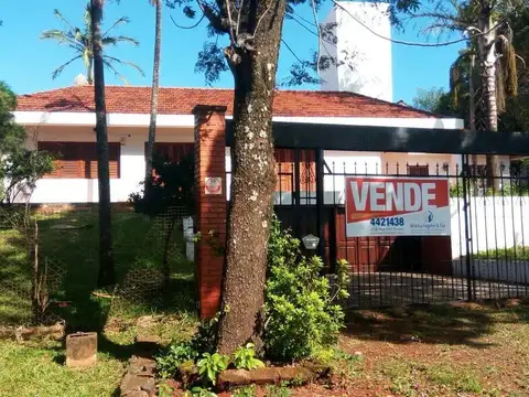 EN VENTA CASAQUINTA ZONA AEROPUERTO DE POSADAS