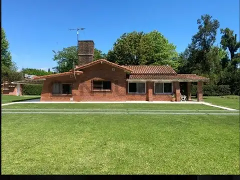 Casa en Venta en Benavidez, USD 155.000