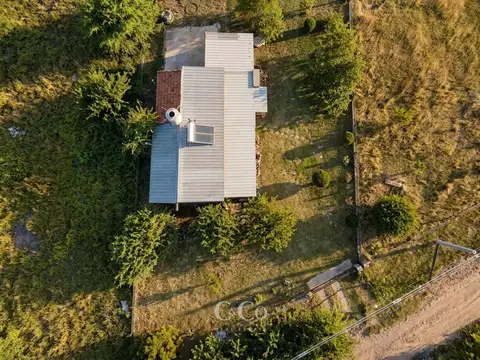 Casa 4 ambientes con 1 baño