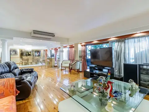 Av. Pedro Goyena 1600, Piso 3