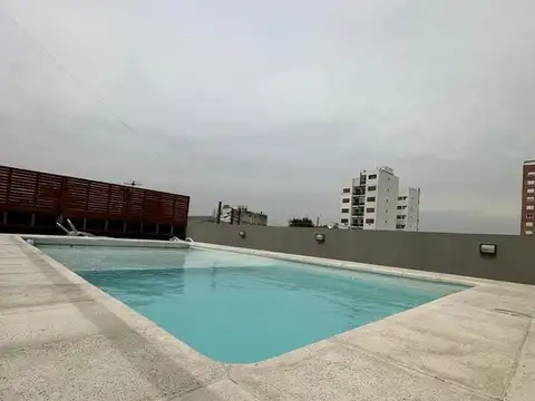 3 amb con balcón y cochera. Aceptaría permuta menor valor
