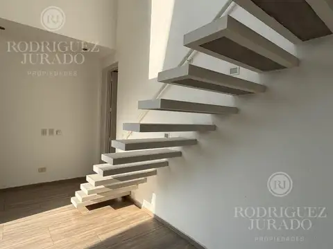 Casa en Alquiler en Puertos - Acacias, USD 2.700