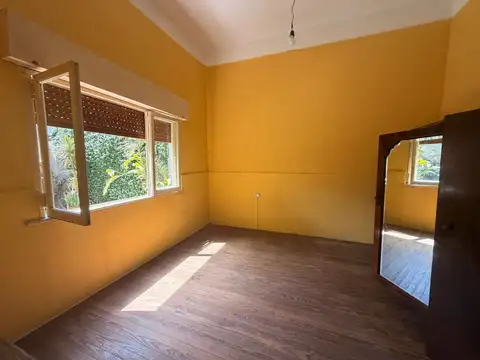 Depto Tipo Casa en Alquiler 40 años