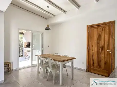 Casa en Alquiler Temporal al Este