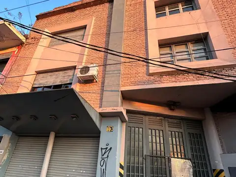 Avenida Rivadavia 17200