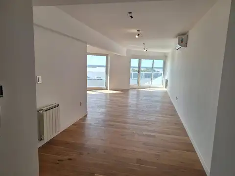 Departamento en Venta al Este