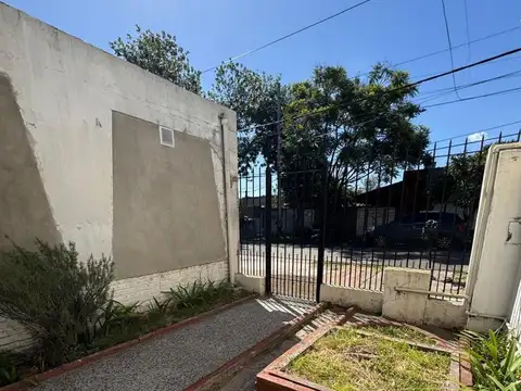 Casa en Venta en Lanus Oeste, USD 100.000