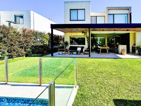 Casa  en Venta en Las Tipas, Nordelta