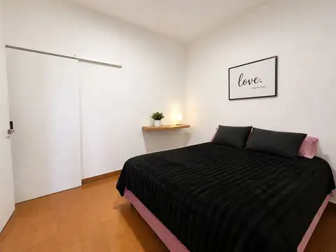 SE VENDE CASA CON PATIO EN BARRIO OBSERVATORIO
