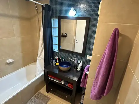 Departamento en Alquiler en Parque Chacabuco, $ 950.000
