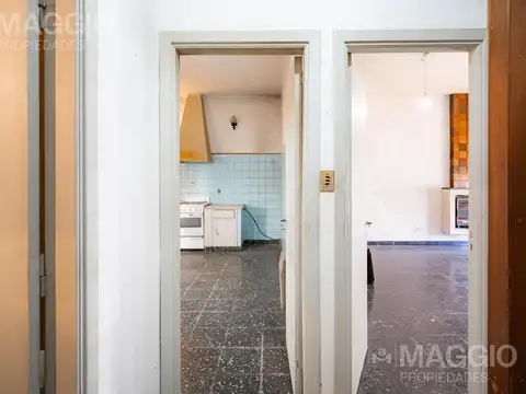 Depto Tipo Casa 4 ambientes con 2 baños