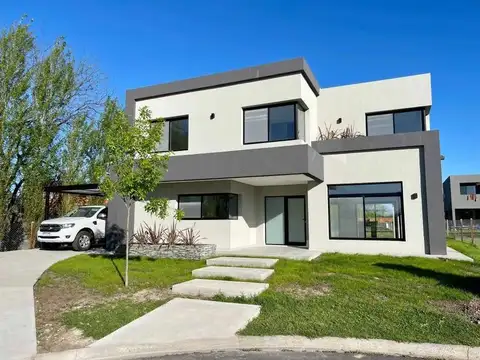 Casa  en Venta en Lagoon Pilar, Pilar, G.B.A. Zona Norte