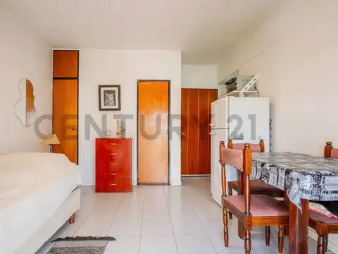 VENTA MONOAMBIENTE EN CIUDADELA,  EXCELENTE UBICACIÓN. APTO CRÉDITO