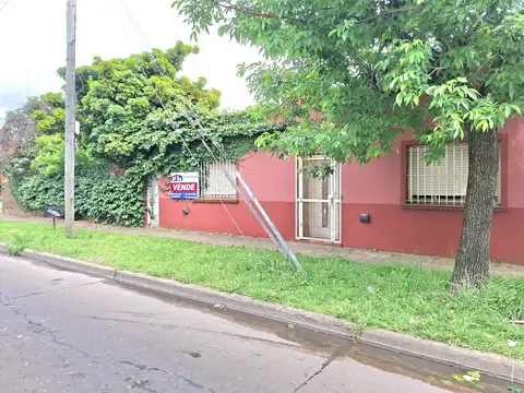 Casa en venta de 3 amb s/lote de 290 m² en San Justo