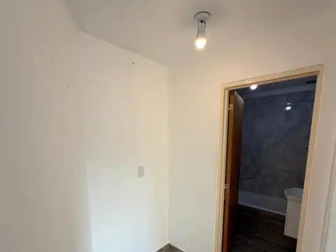 Departamento en Alquiler en Villa Luzuriaga, $ 420.000