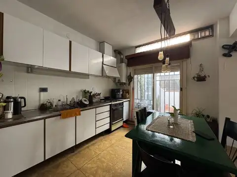 Venta multifamiliar 2 casa + 2 garaje Ramos Mejia