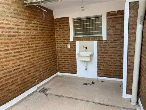 Departamento en Alquiler al Noreste