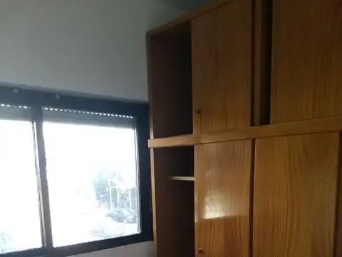 Depto Tipo Casa 4 ambientes con 1 baño