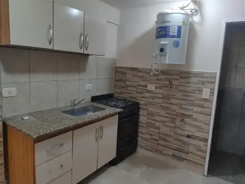 Depto Tipo Casa en Alquiler de 3 ambientes