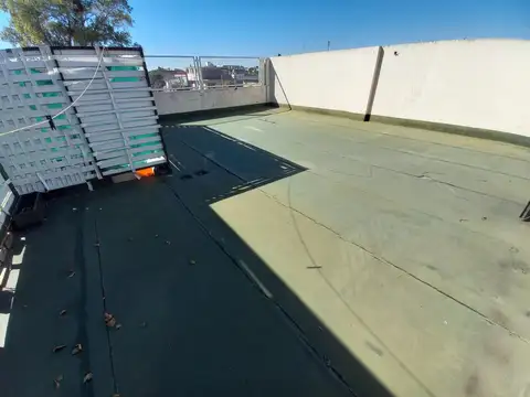 PH de 2 ambientes, en planta alta con patio propio