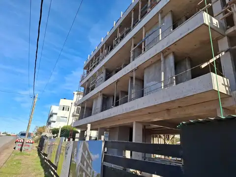 Colon Esquina Moreno 100