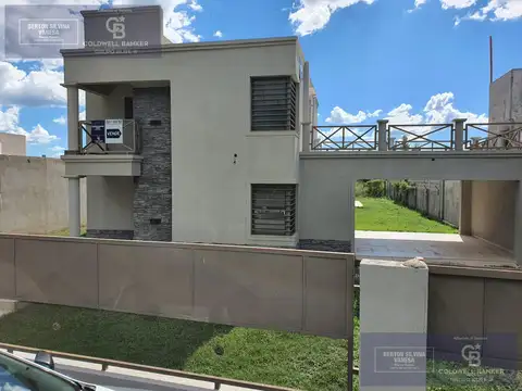 VENTA DE CASA A ESTRENAR CATEGORIA EN VILLA MERCEDES SAN LUIS