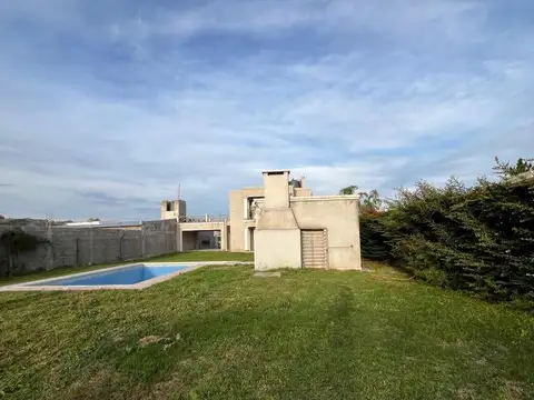 Casa en Venta en Villa Mercedes, USD 170.000