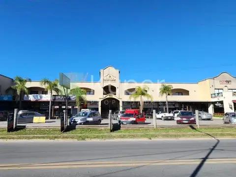 VENTA LOCAL COMERCIAL "LA CANDELARIA", Pueblo Caamaño, B. Verazzi Pilar 1600
