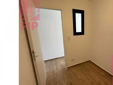 Departamento en Venta en Villa Luzuriaga, USD 75.000