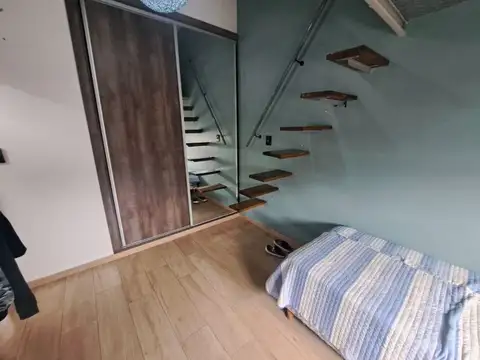 Depto Tipo Casa en Venta 25 años