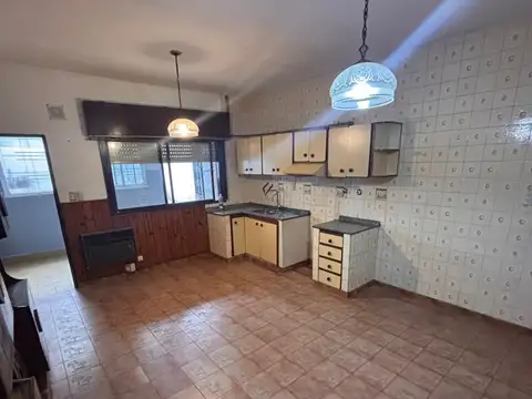 Departamento PH  en Alquiler en Billinghurst, San Martin, G.B.A. Zona Norte
