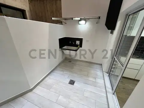 VENTA PH 2 AMBIENTES, VILLA DEL PARQUE RECICLADO