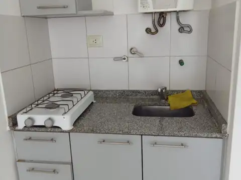 Departamento en Alquiler de Monoambiente