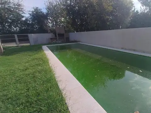 Casa 3 ambientes con 1 baño