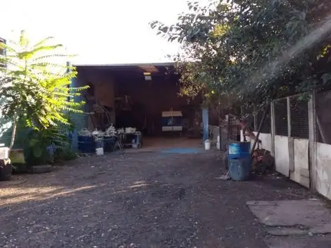 Av. Pte. Arturo Illia 300