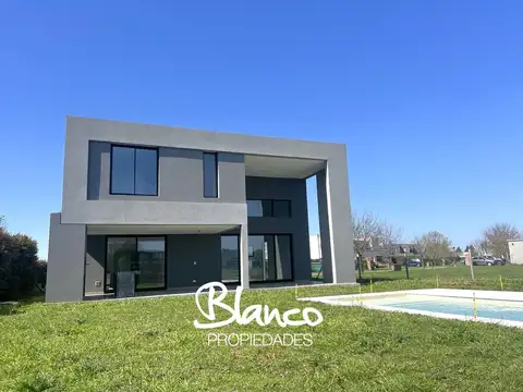 A la Laguna Casa a la Venta en San Matias, Escobar, G.B.A. Zona Norte