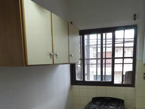 Departamento en Alquiler en Echesortu, $ 350.000