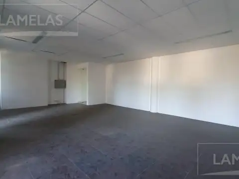 Oficina Monoambiente con 2 baños