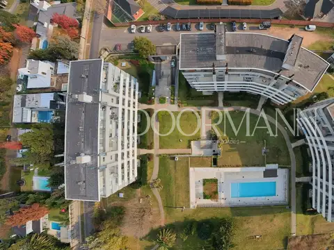 Departamento en venta 2 ambientes cochera PERMUTA